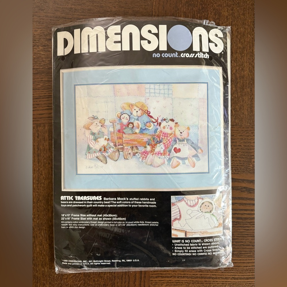 Dimensions no count cross stitch 3915 ATTIC TREASURES - vintage